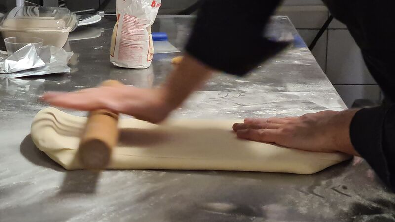 Préparation de la pâte feuilletée pour les tourtes