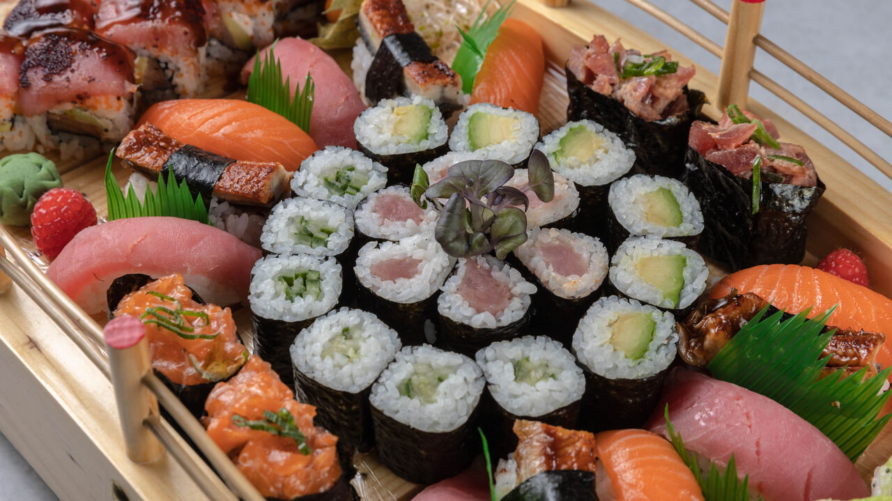 CHOPSTIX Pan Asian Cuisine & Sushi bar Zagreb Asian cuisine near me