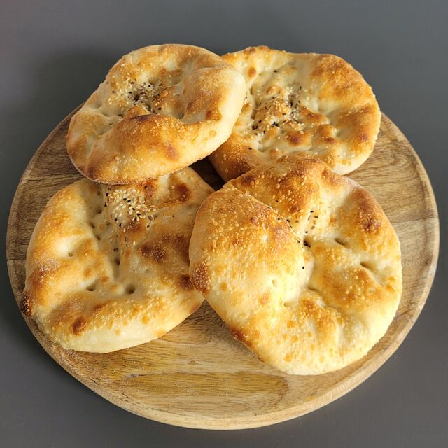 Pain frais fait toujours maison 