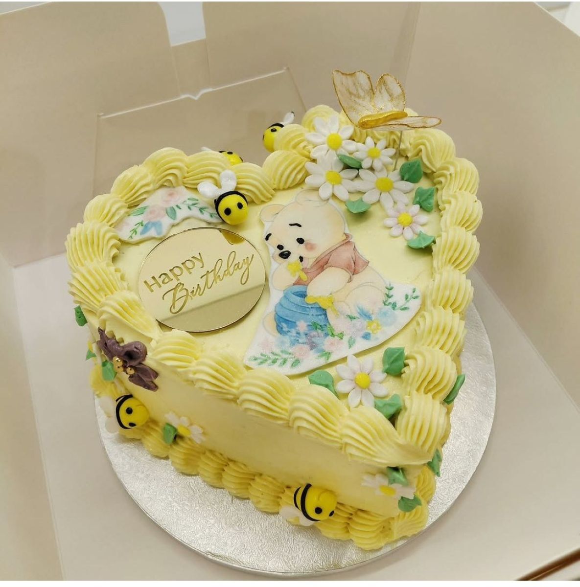 Vintage cake en forme de coeur - sur commande