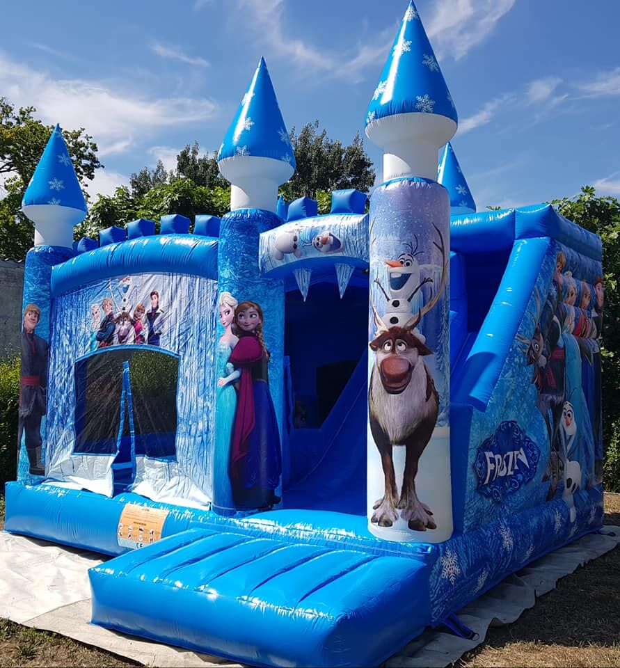 Château gonflable Reine des Neiges
