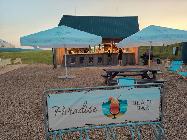 Paradise beach - bar 001 - Hlavní bar