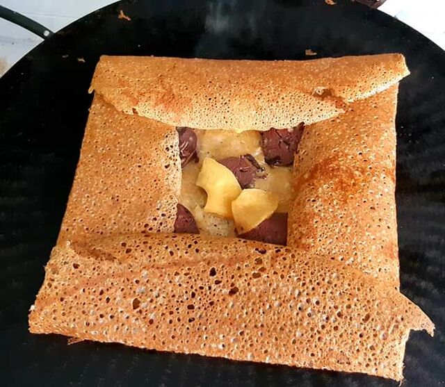 La Légionnaire : Oignons, pommes et Boudin noir.....