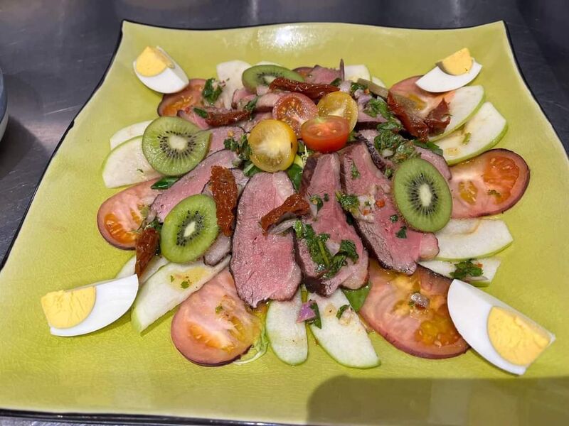 Carpaccio de canard et ses fruits de saison