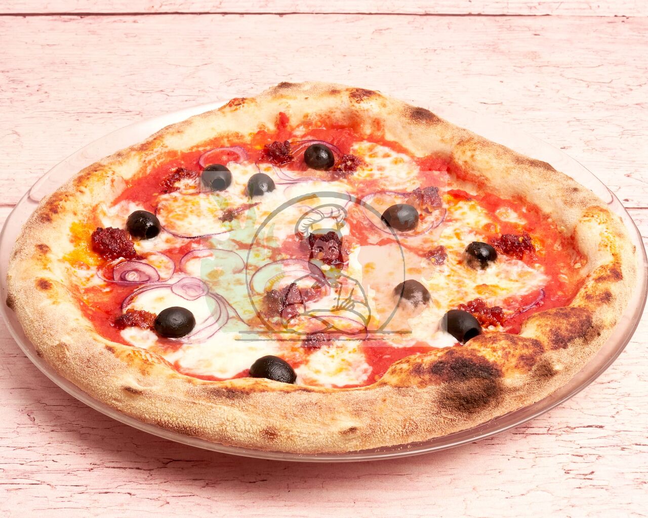 CALABRESE
tomate, mozzarella, n'duja, oignons, olives