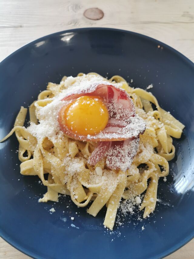 Carbonara traditionnelle italienne 
