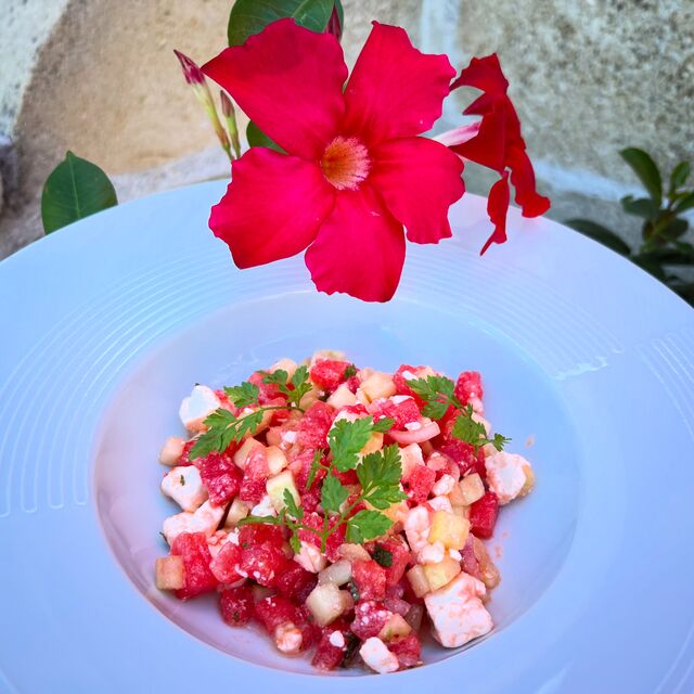 Tartare pastèque, concombre, feta & menthe