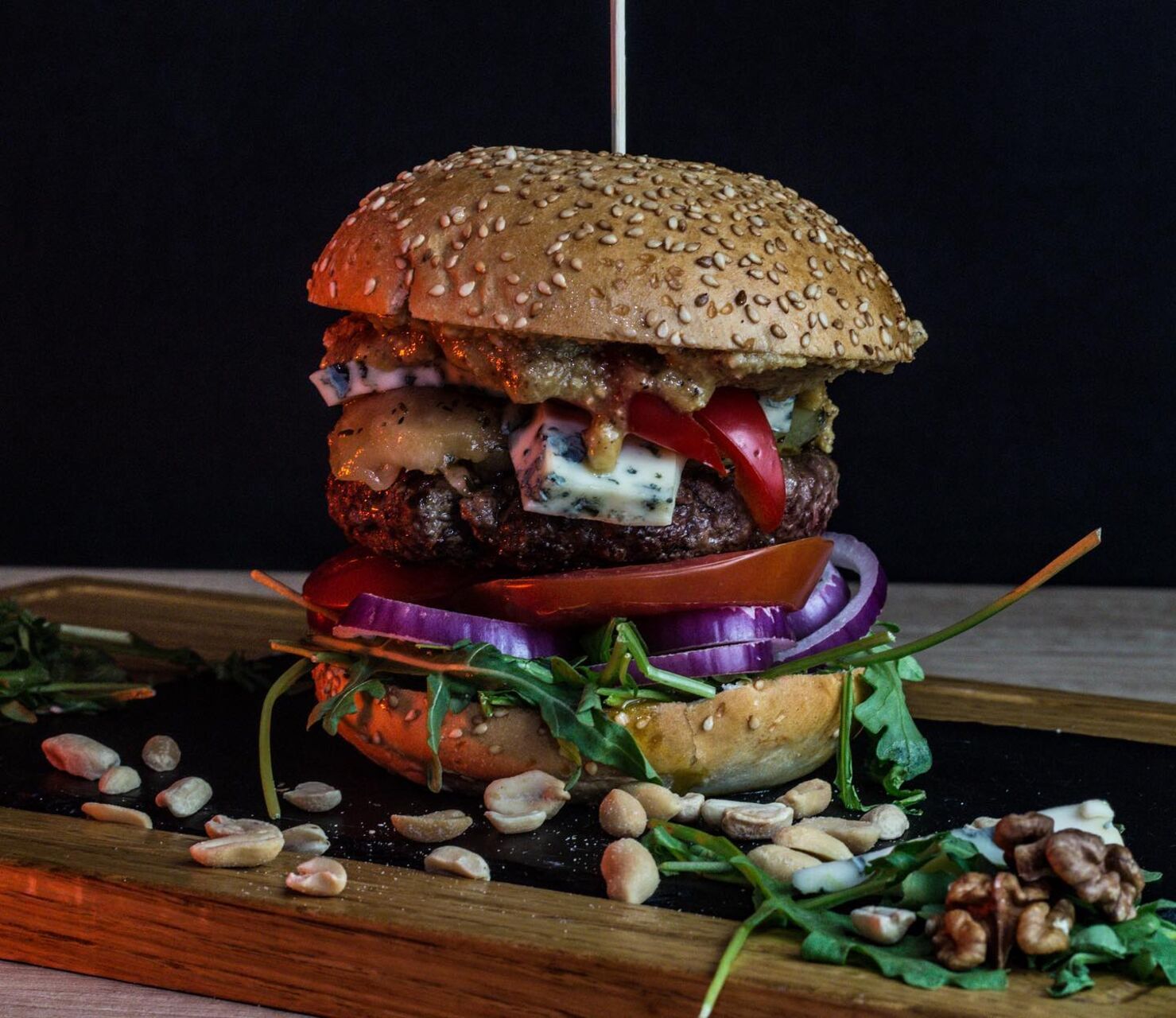 Burgery, steki i dania mięsne