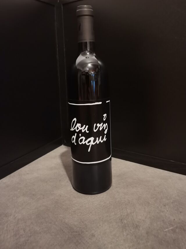 Lou vin d'aqui rouge, vin de pays des Alpes-Maritimes = 14€ 