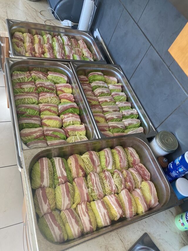 Choux farcis et lardés