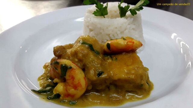 Caril Goês de Camarão
(Campeão de Vendas!!!)