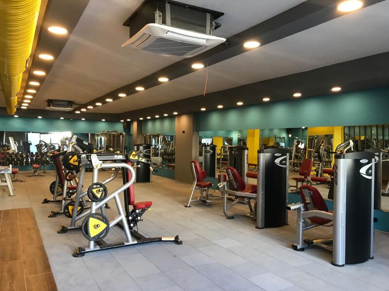 Serbest Ağırlık Alanlarımız