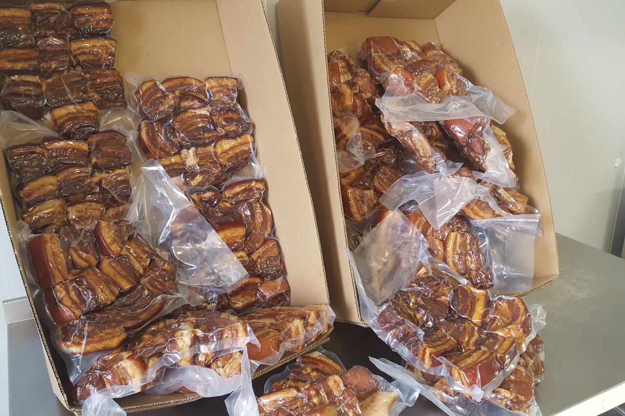 Vente de rillauds et rillettes artisanales