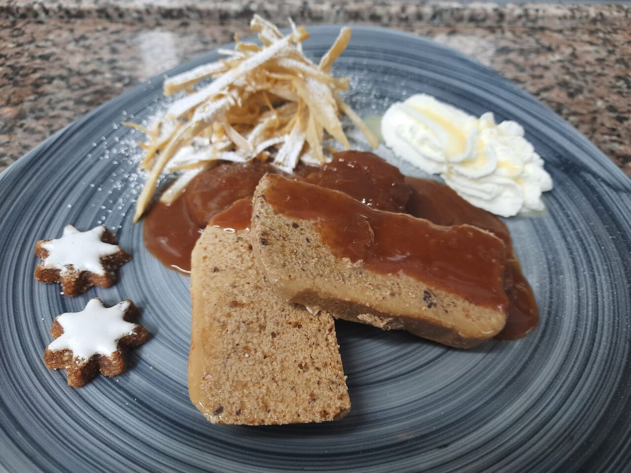 Winterliche Desserts haben in unserer Speisekarte Einzug genommen.