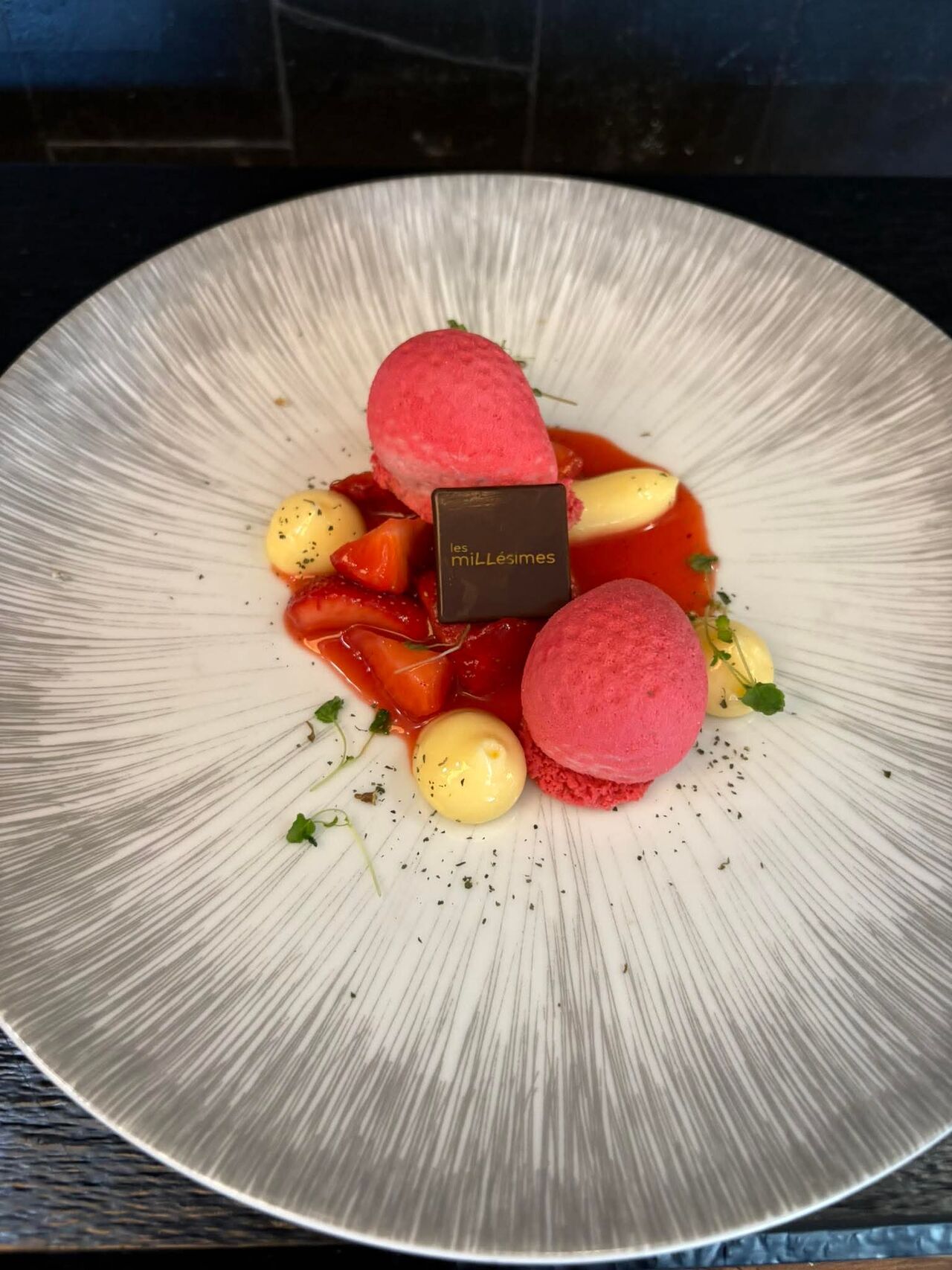 Trompe l’œil fraises et bergamote