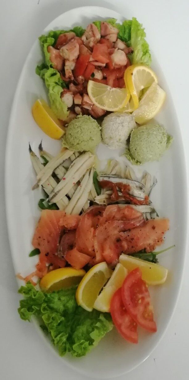 Miješano hladno riblje predjelo