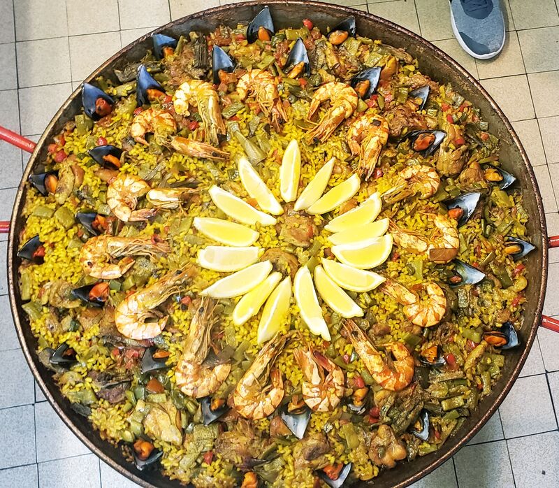 Paella Mixte pour 15 personnes