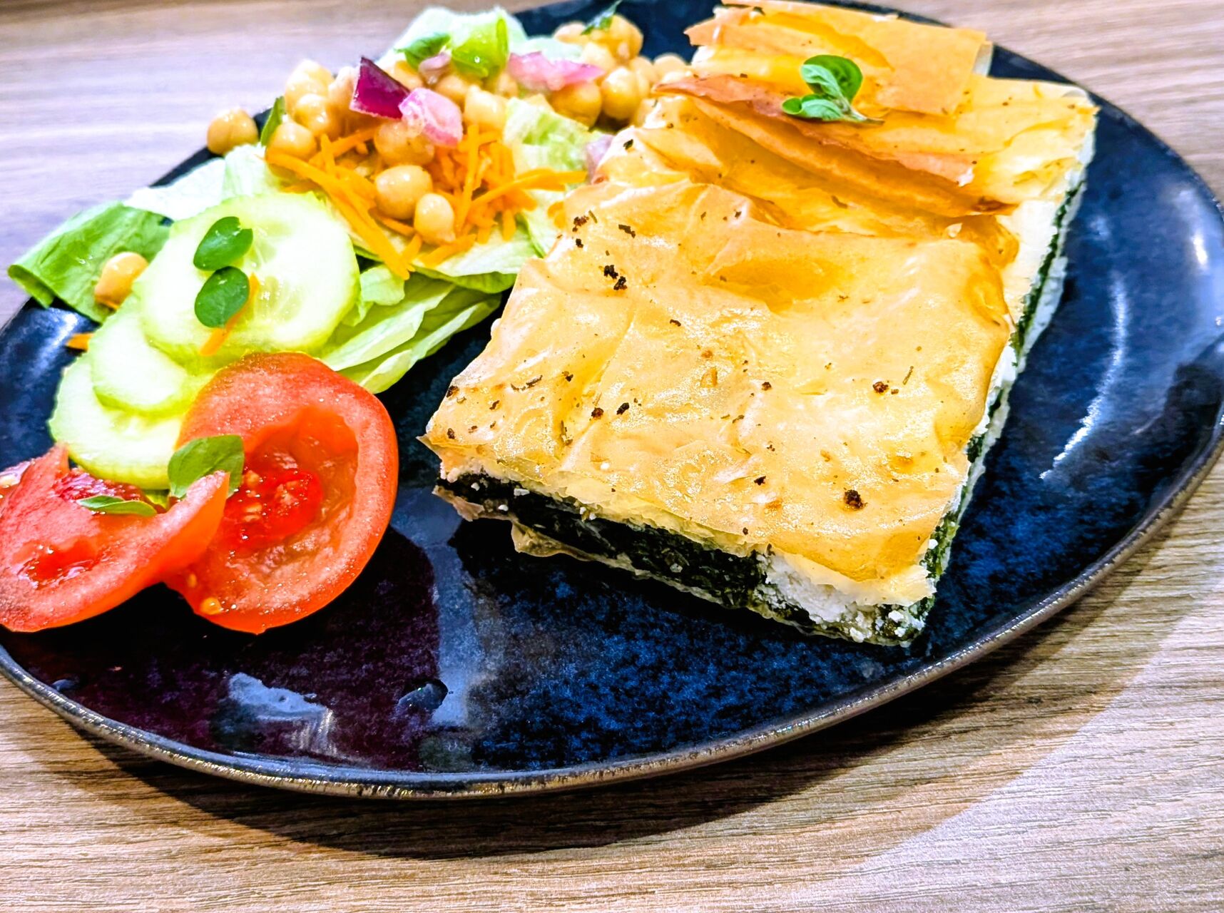 Le jeudi Spanakopita 9.50€ à emporter