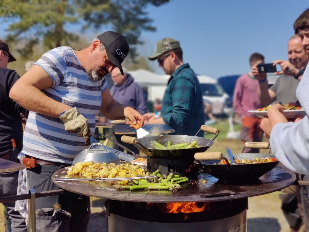 Chef de Cuisine at work