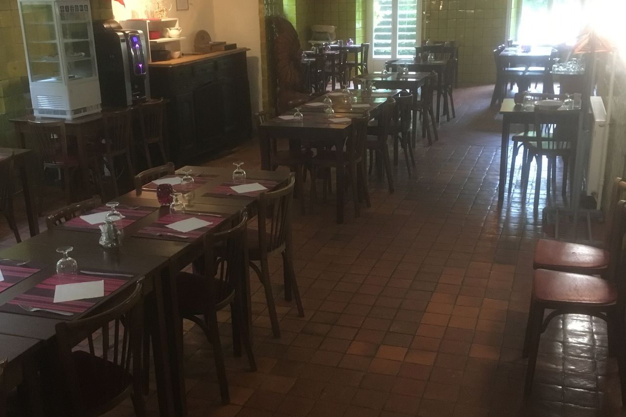 RESTAURANT AUBERGE LA CAVERNE