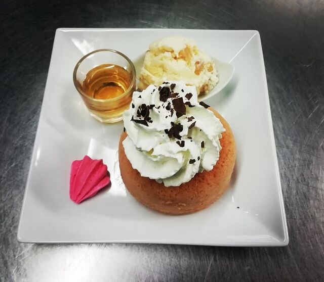 Baba au rhum artisanal 