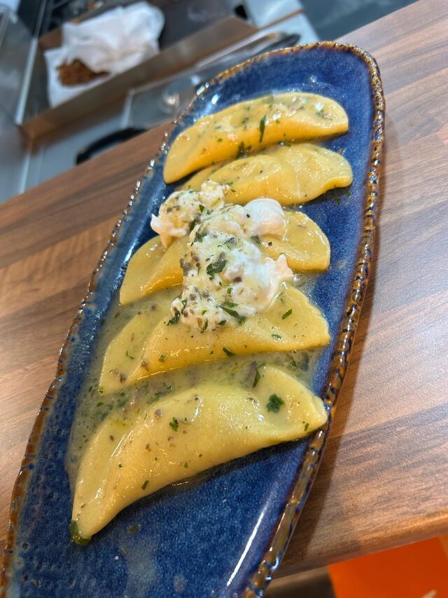 Ravioli burrata con tartufo