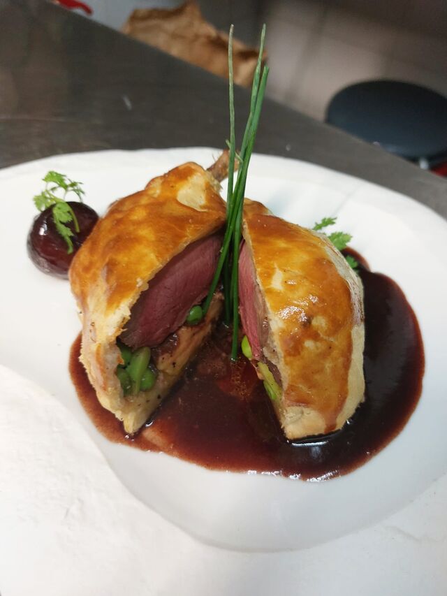 Rissolle de pigeon au foie gras