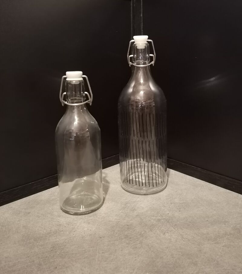 bouteille en verre avec bouchon mécanique 0.5L = 1.90€ / 1L=2.90€ 