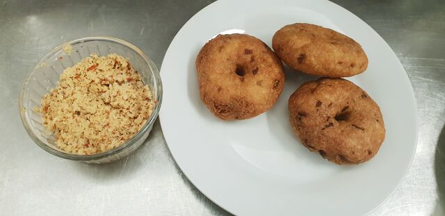 vadai with sambal (sri lankan cusines)