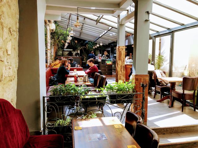Repas au soleil pour profiter des beaux jours