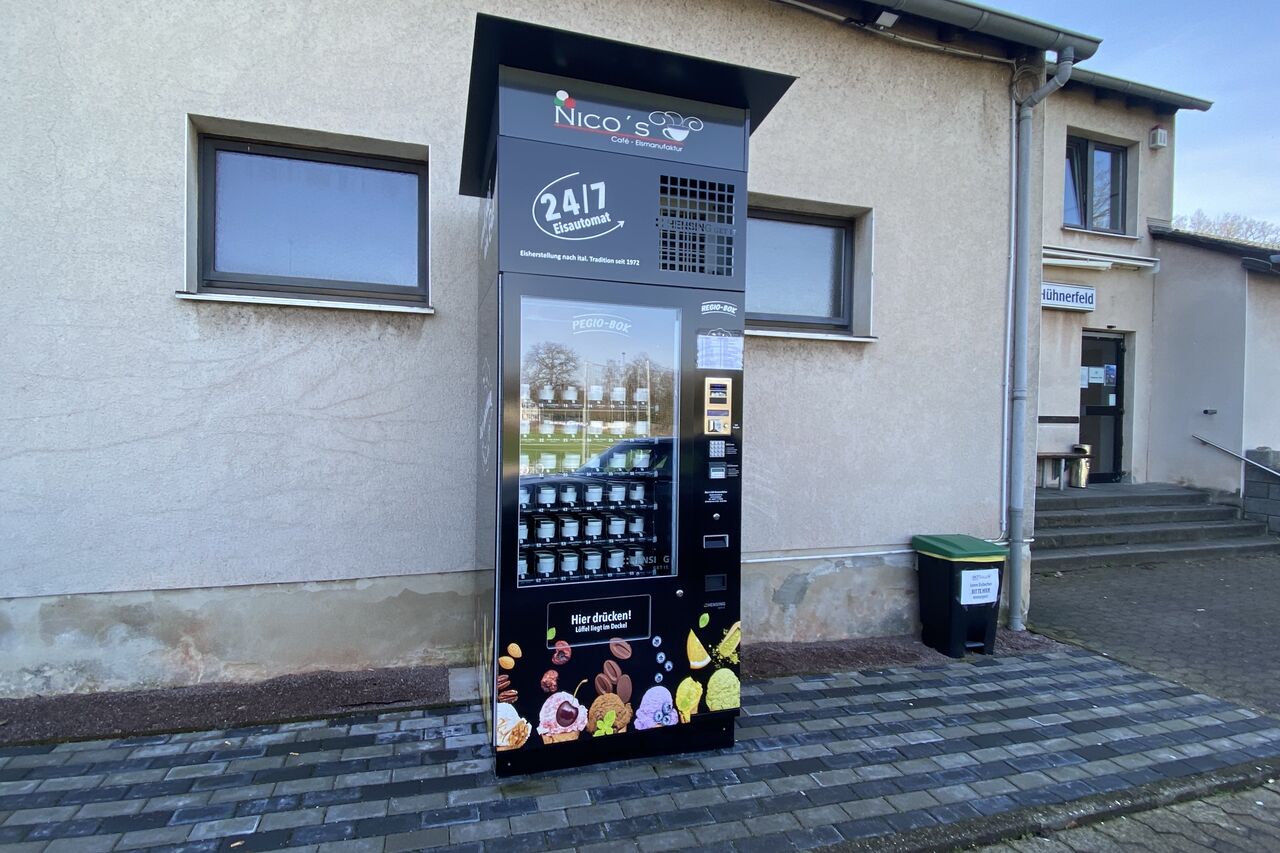 Unser 24/7 Eisautomat in Hühnerfeld