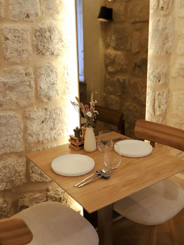 Table Setting – Croatian Bistro Dubrovnik