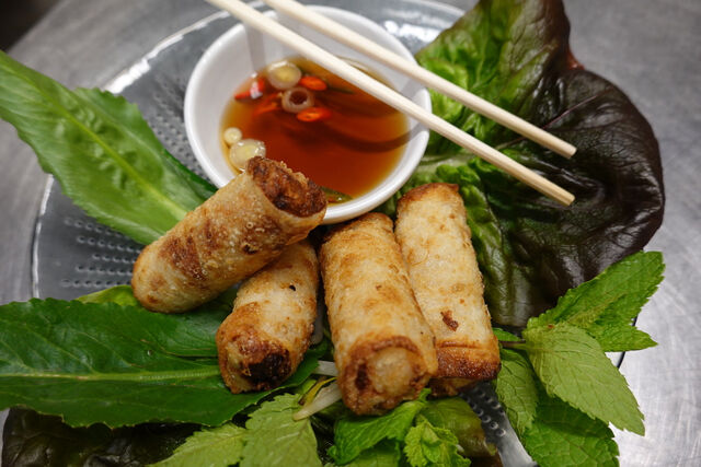 Nems poisson poulet et gambas Février 2021 Emporter Vietnam