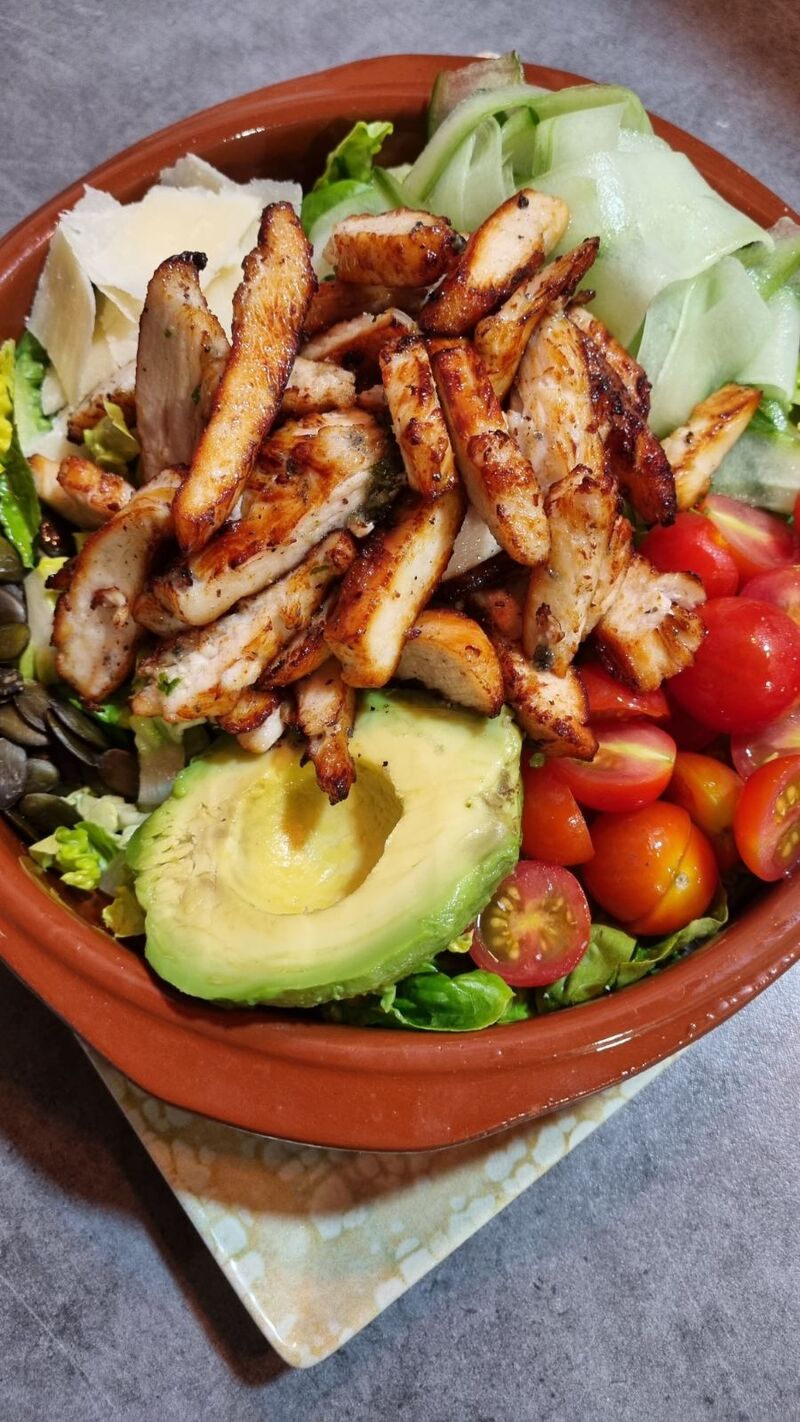 Ensalada de pollo