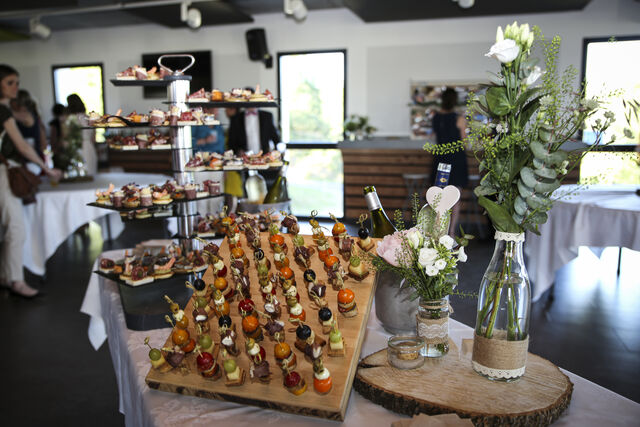 OZ RESTAURANT - Sainte-Luce-sur-Loire | Française cuisine près de moi ...