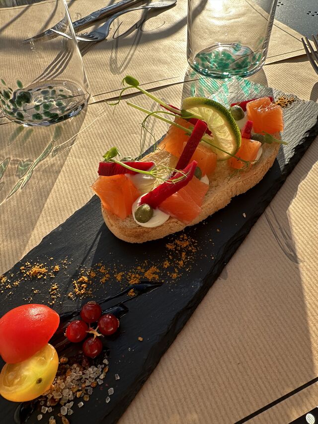 Saumon gravlax crème de wasabi 