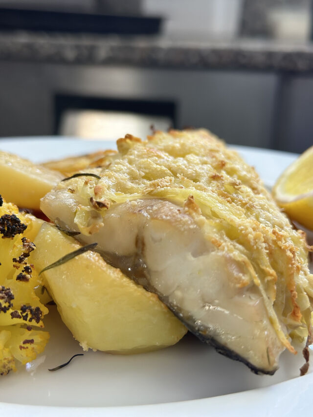 Fische mit Kartofel Krustich