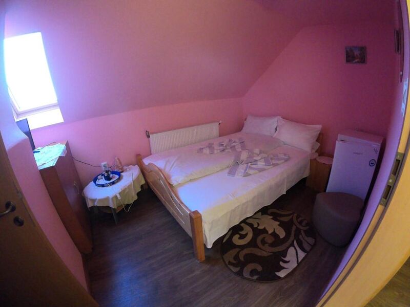 Cameră Matrimonială