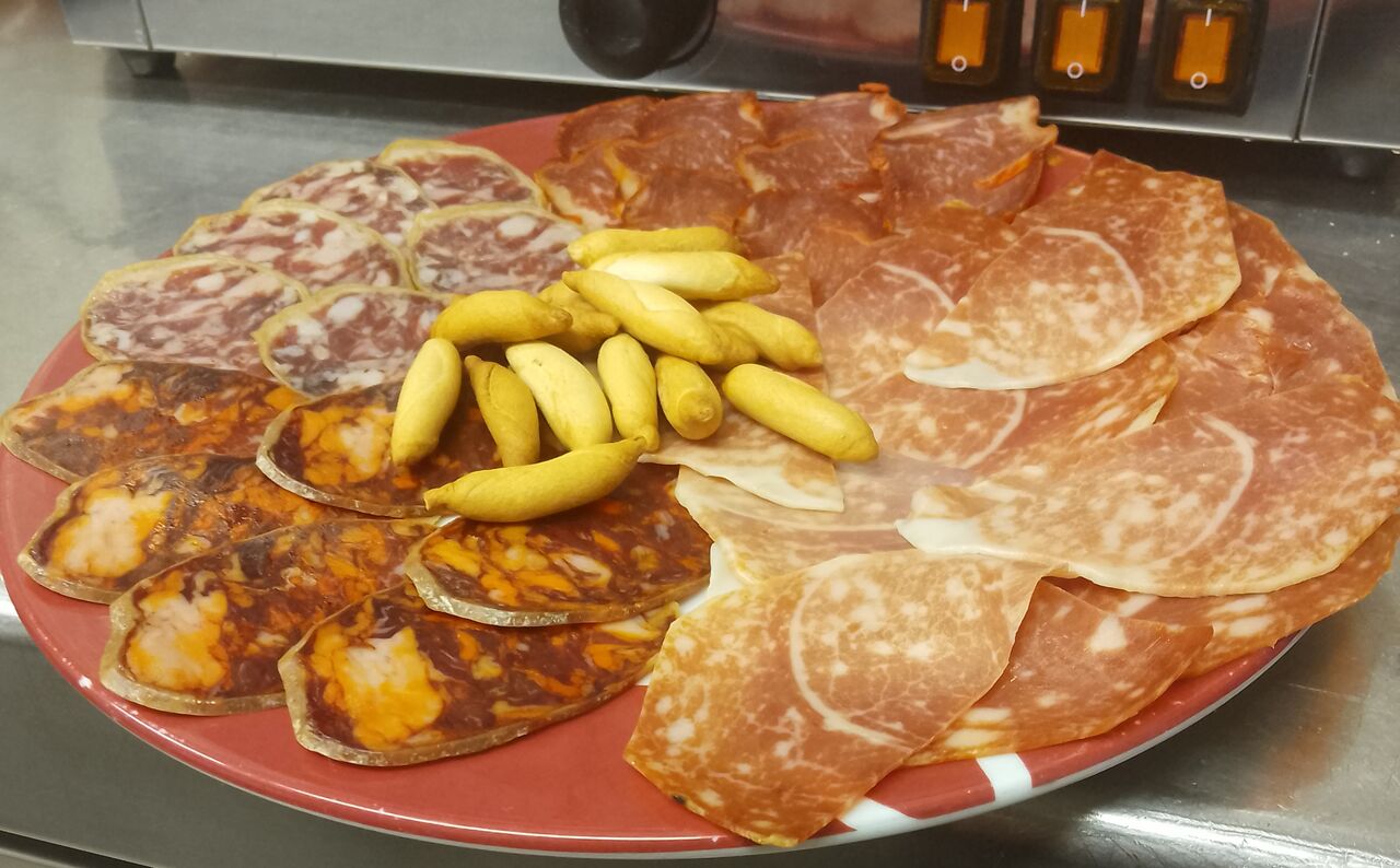 Plato de embutidos