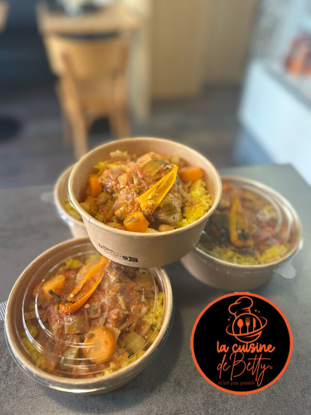 Filet de merlu sauce aux légumes parfumé