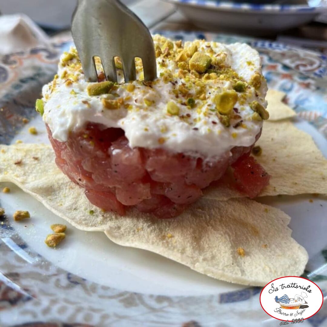 Tartare di Tonno Stracciata e Pistacchio
