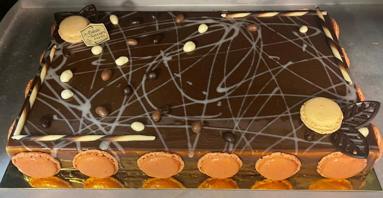 Trois Chocolats 🍫 ( Blanc, Noir, Lait)