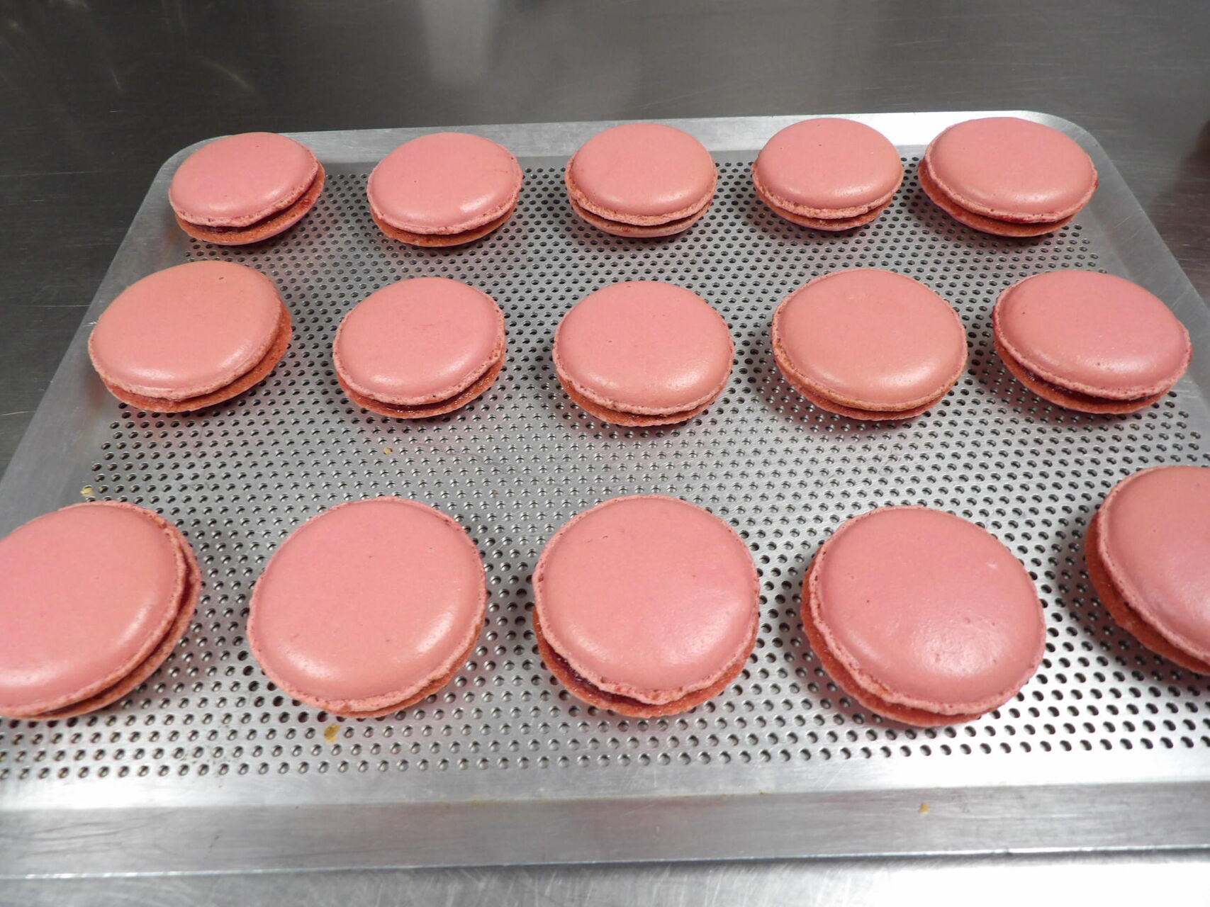 MACARONS A LA FRAMBOISE