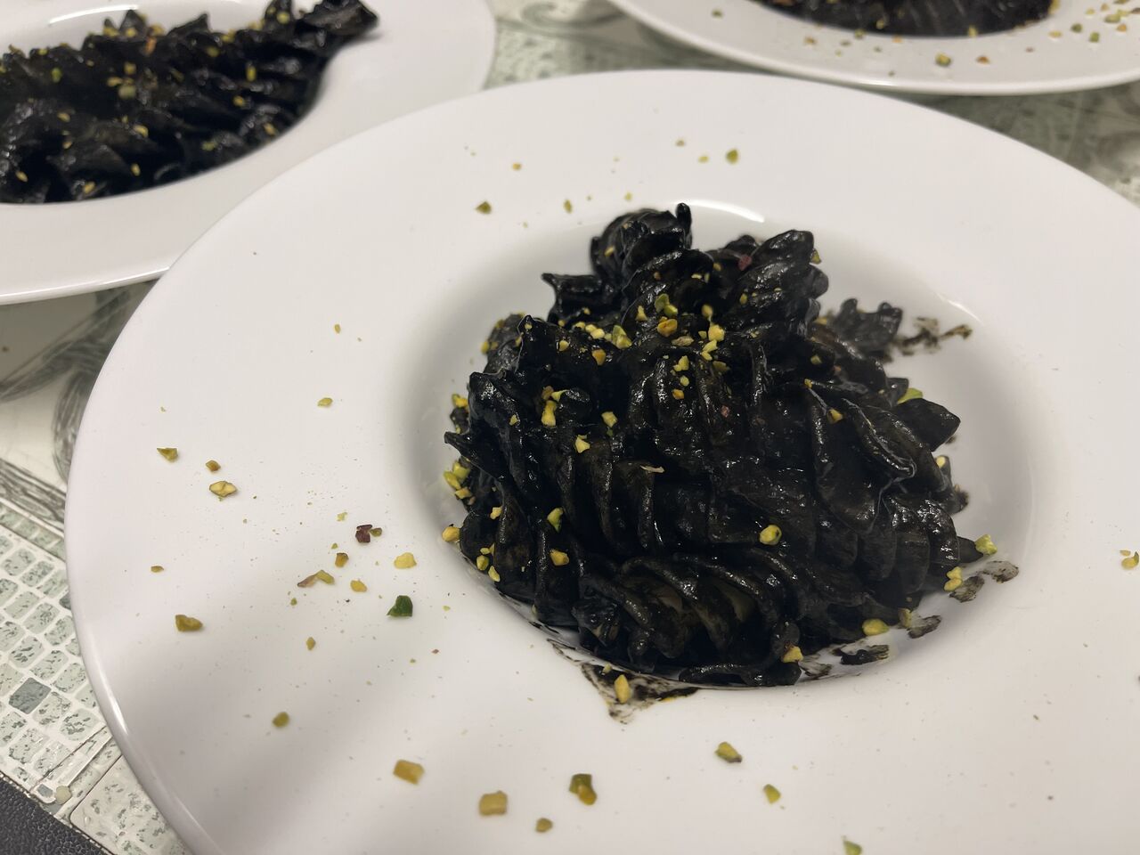 Pasta o risotto al nero di seppia