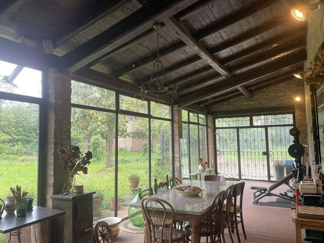 Patio/veranda per colazioni con vista giardino