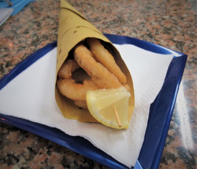 CARTOCCIO DI FRITTURA DI PESCE