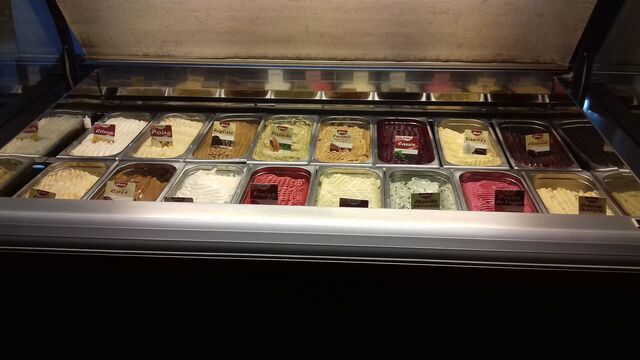 Glace artinasanale plus de 30 parfums