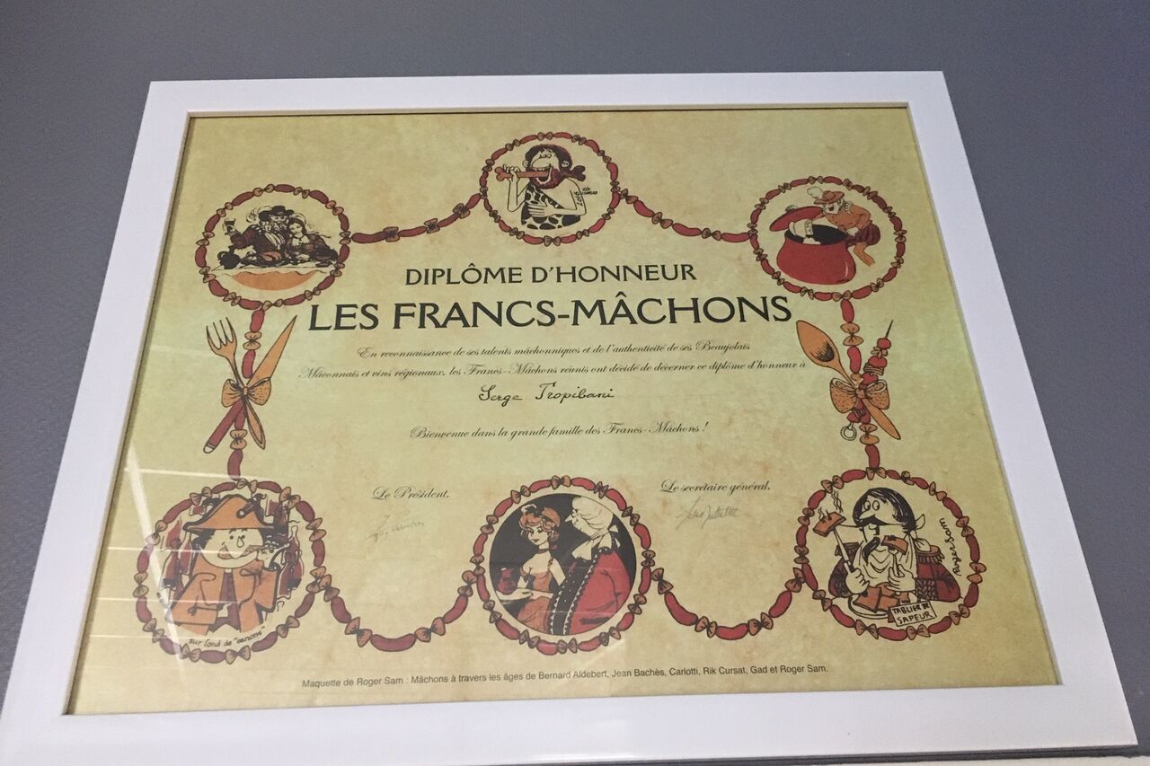 Diplômé des Francs Mâchons.
