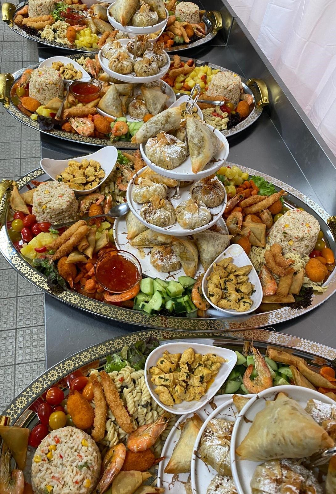 Warme Salatplatte Royal