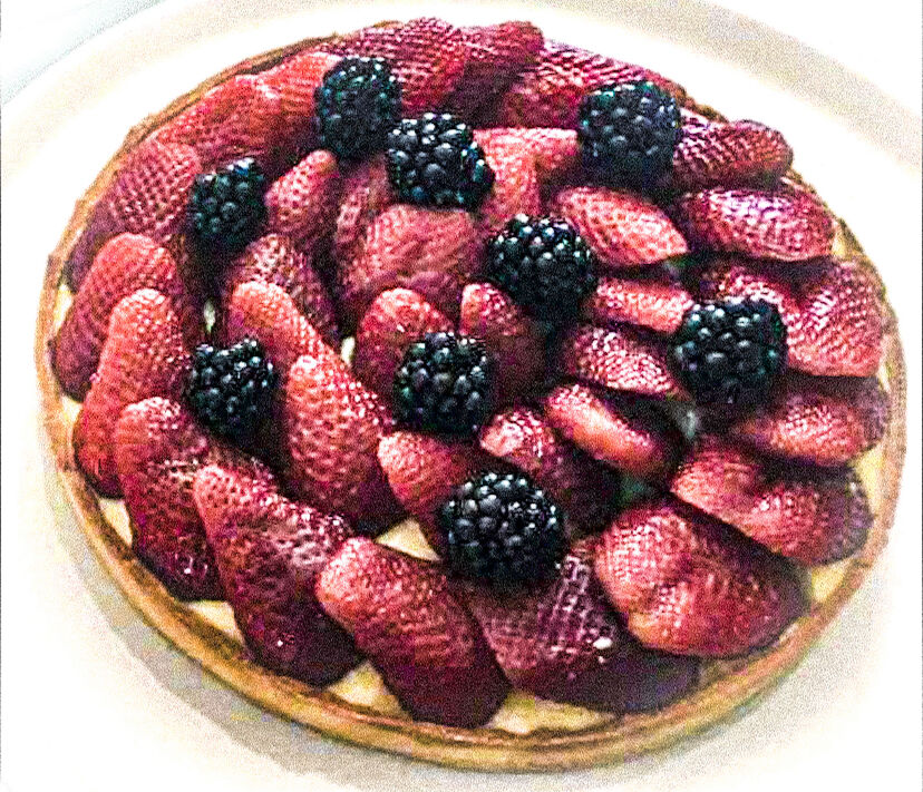 • TARTE AUX FRUITS •
Avec les fruits de saison ou selon vos envies